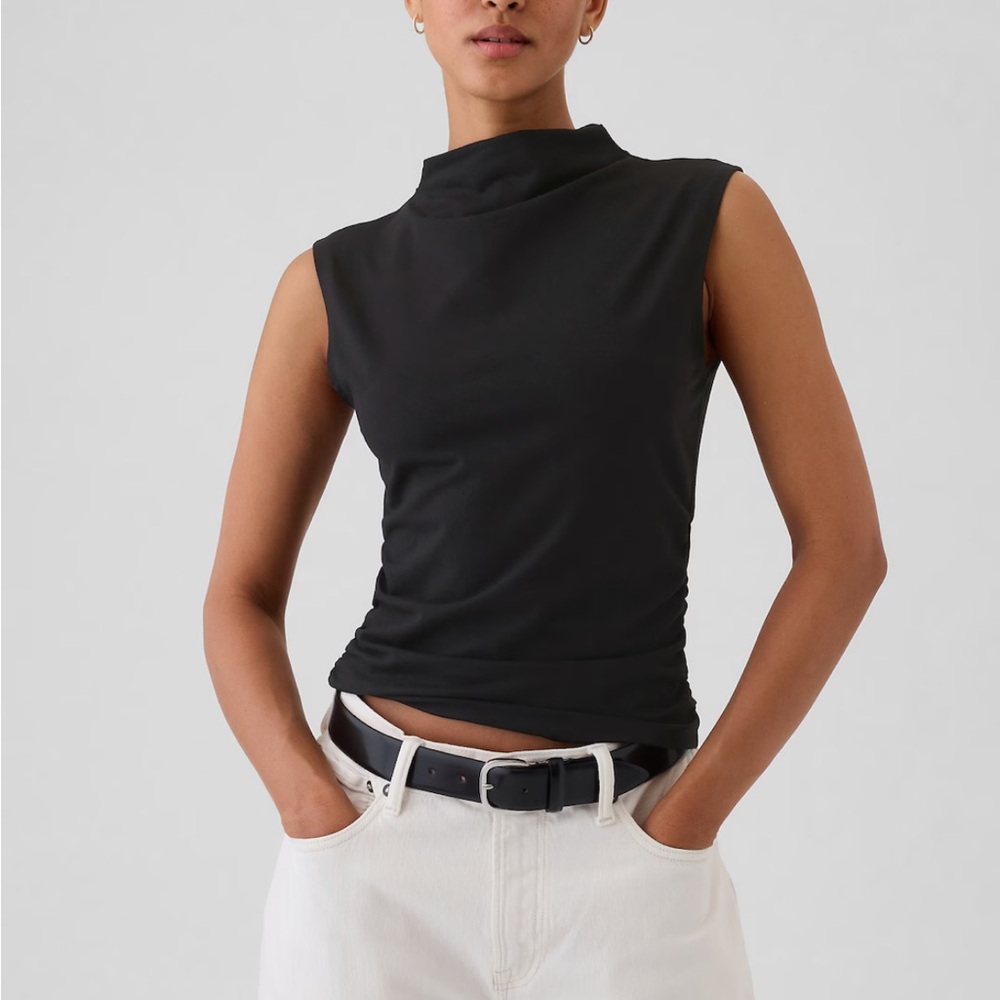 GAP | Modern Funnel Neck Ruched Tank Top, black, Size Large